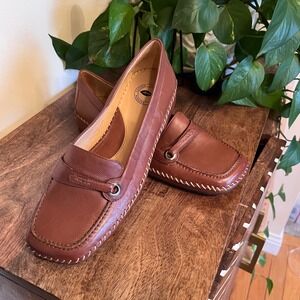 Nurture by Naturalizer Brown Leather Loafer Comfort Shoe Size 9.5M Causal Career